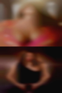 I like teasing pussy in free public. I like teasing pussy in free public.