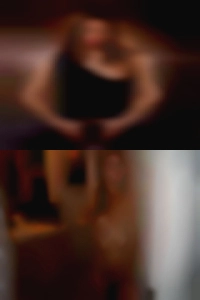 A tall horny mature women fwb or some nsa fun.