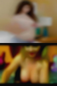 I'm 5'1 girls BBW I love hot life.